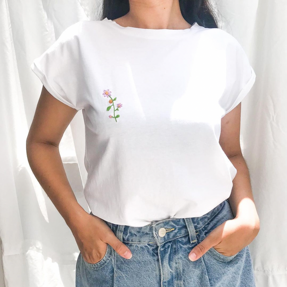 Khana Margarita Camiseta Blanca Bordada de Algodón